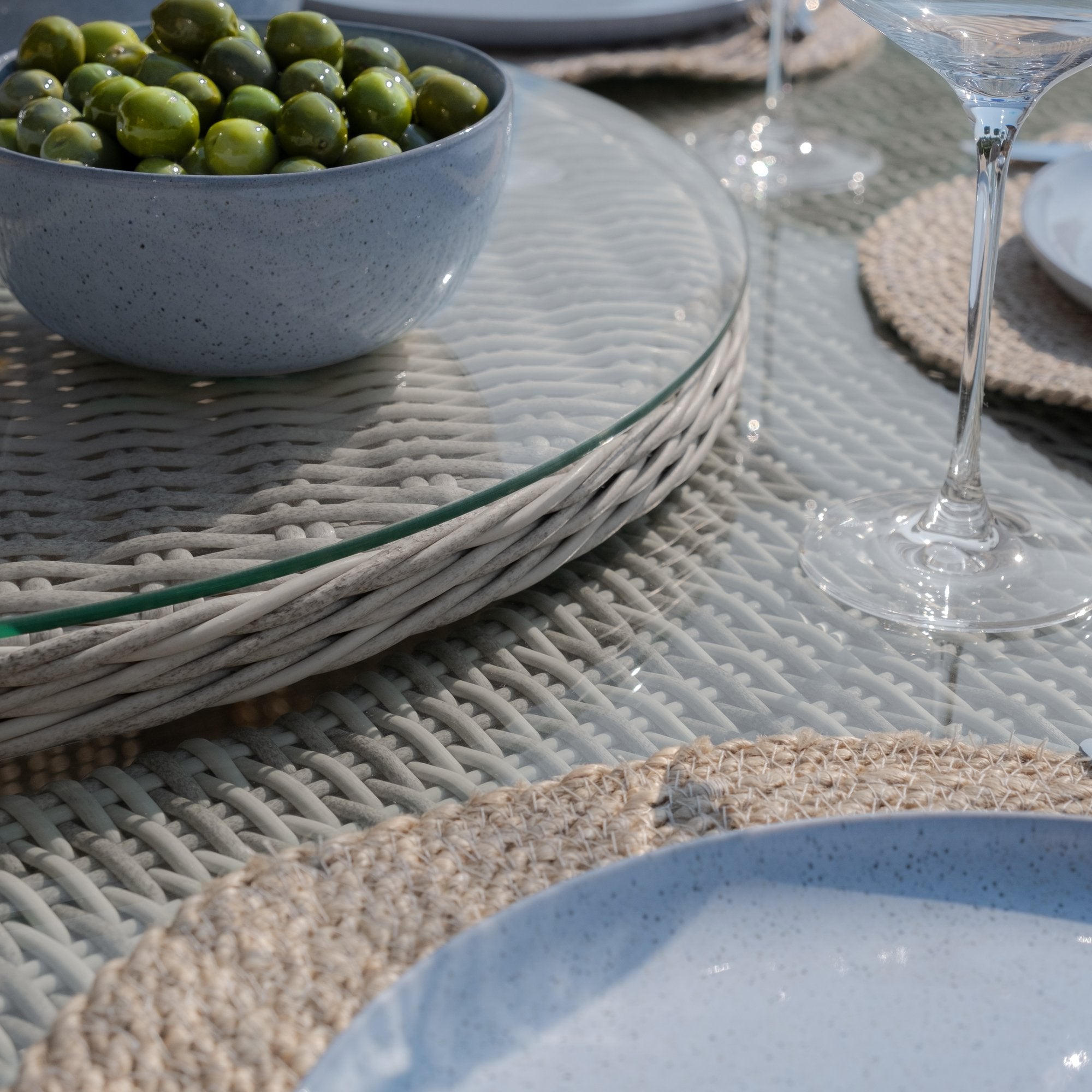 Oxford 6 Seat Round Dining Set with Heritage Dining Chairs & Woven Lazy Susan