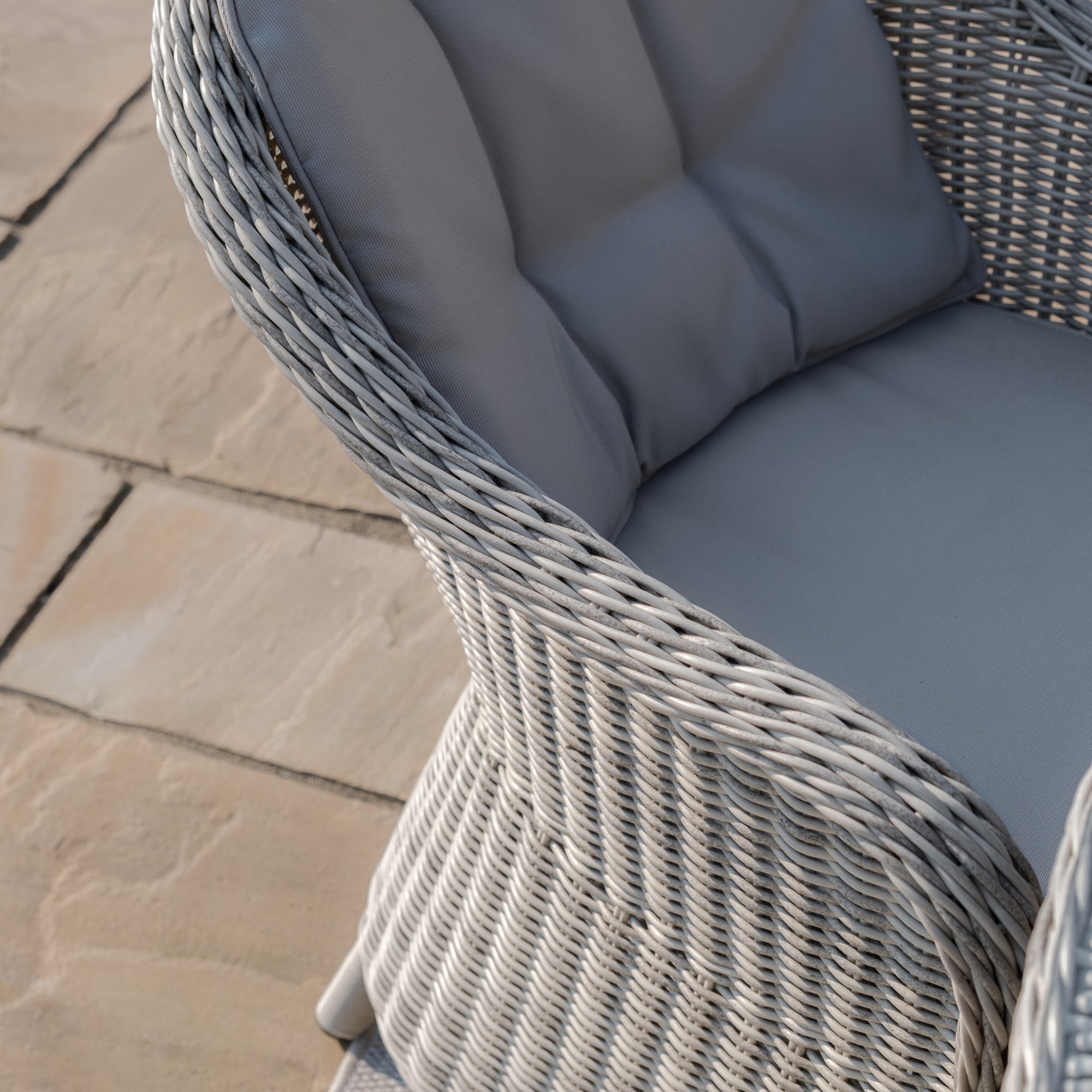 Oxford 8 Seat Round Dining Set with Heritage Dining Chairs & Woven Lazy Susan