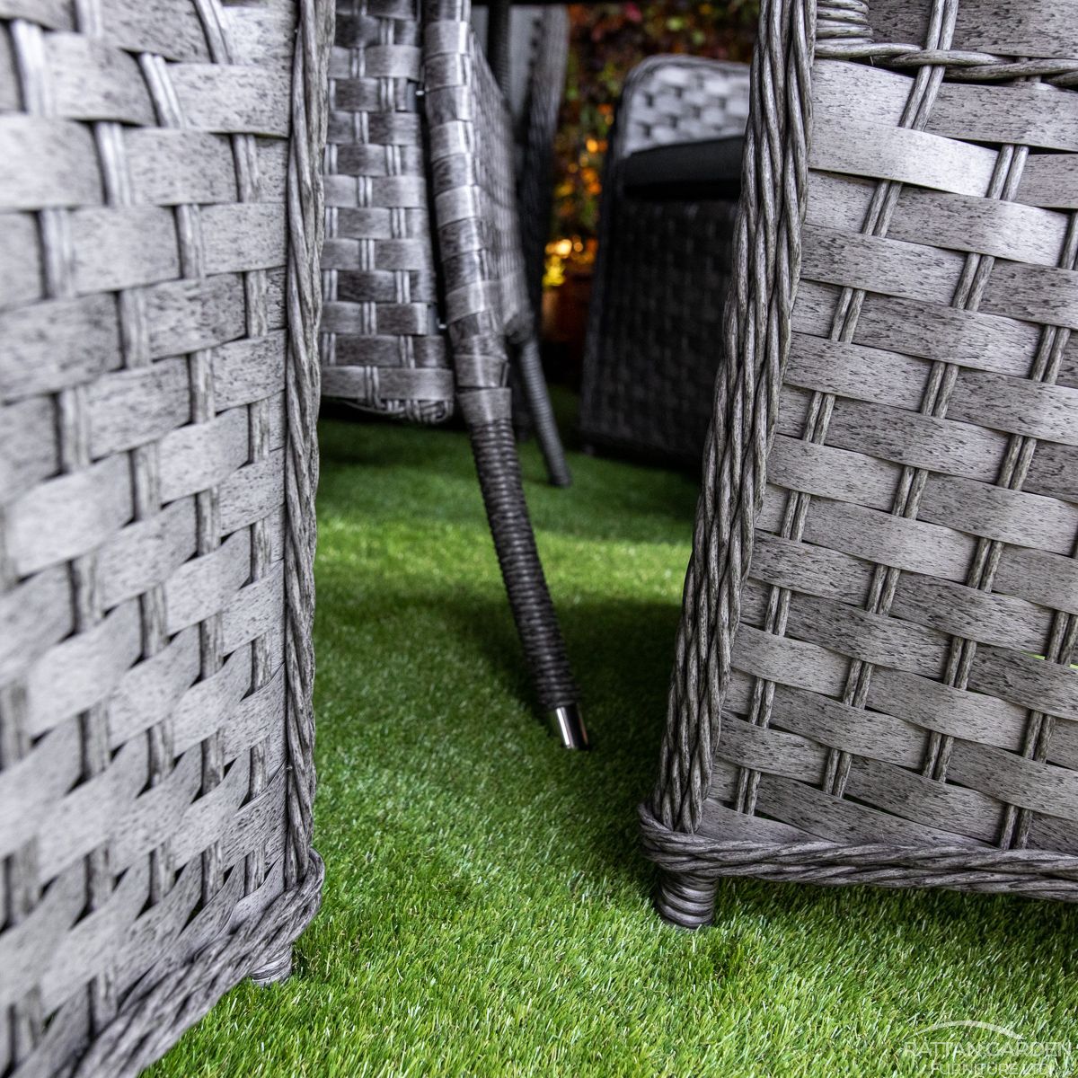 Rattan Serena Vienna Round 6 Seat Dining Set